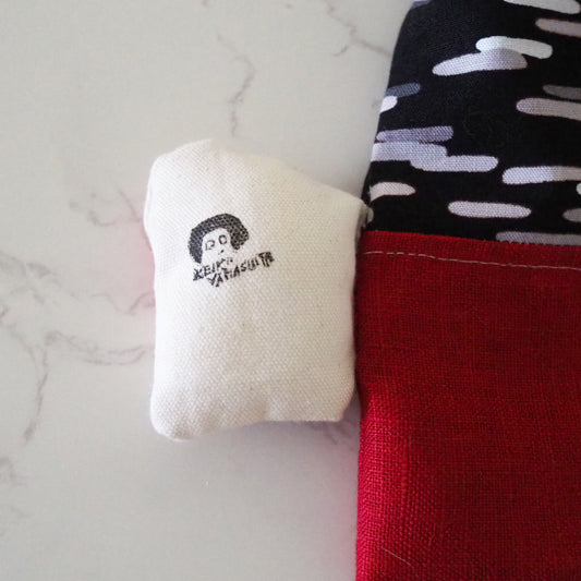 【 KORO FES 】コロちゃんの消しゴムハンコタグ付き袋物 by keikoyamashita