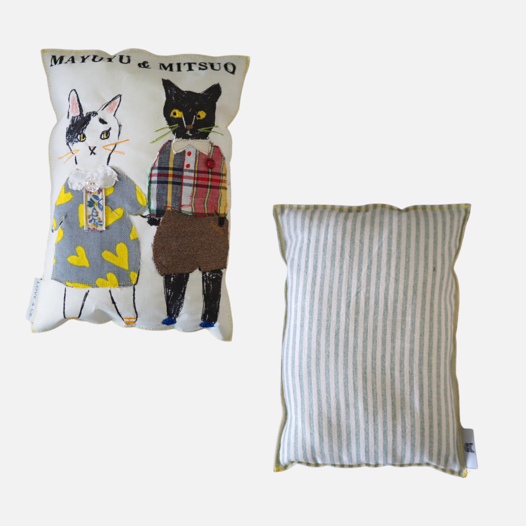 <祝卒業>みつお&まゆゆ 仲良し刺繍クッション