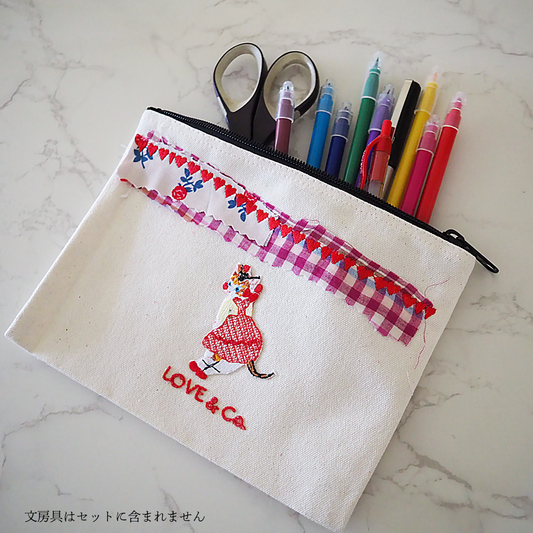 ピノ子の刺繍のフラットポーチ【ぼったくりチェキつき】