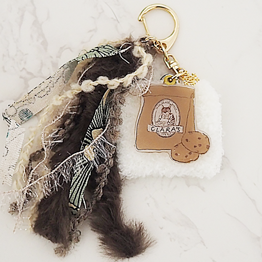 カレンダーイラストのプラ板キーホルダー（全12種）