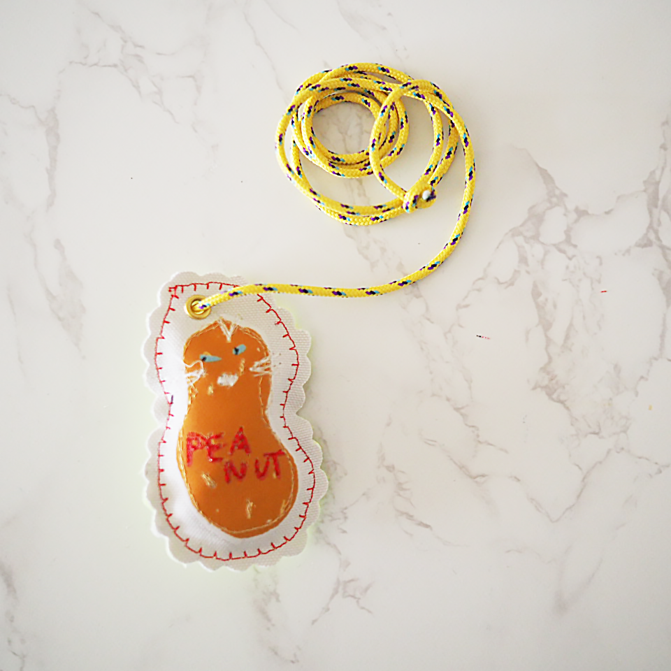 ピーちゃんの抜歯手術代応援 イラストCAT TOY