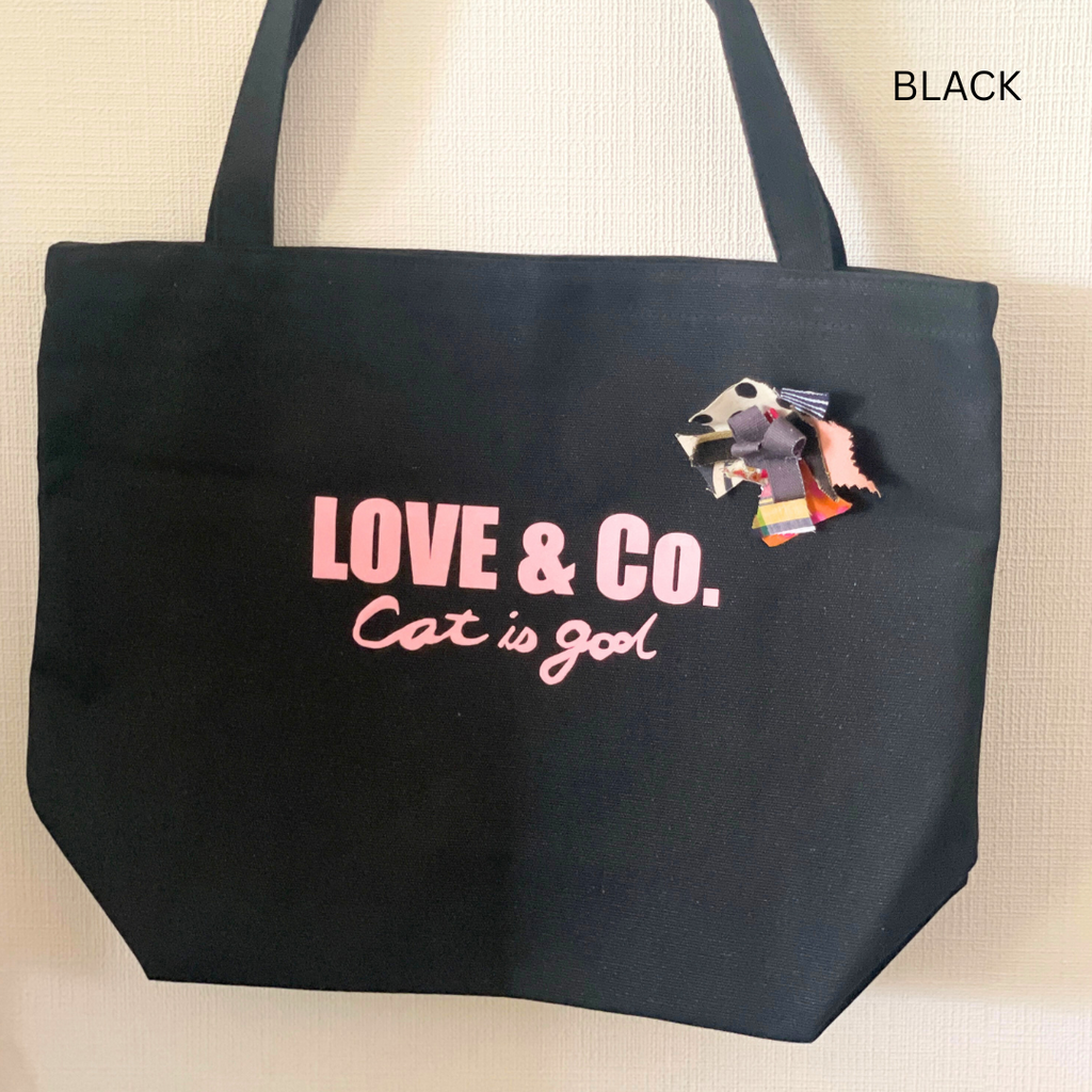 LOVE & Co. BIG TOTE cat is god (グチャフラワーブローチ付き）
