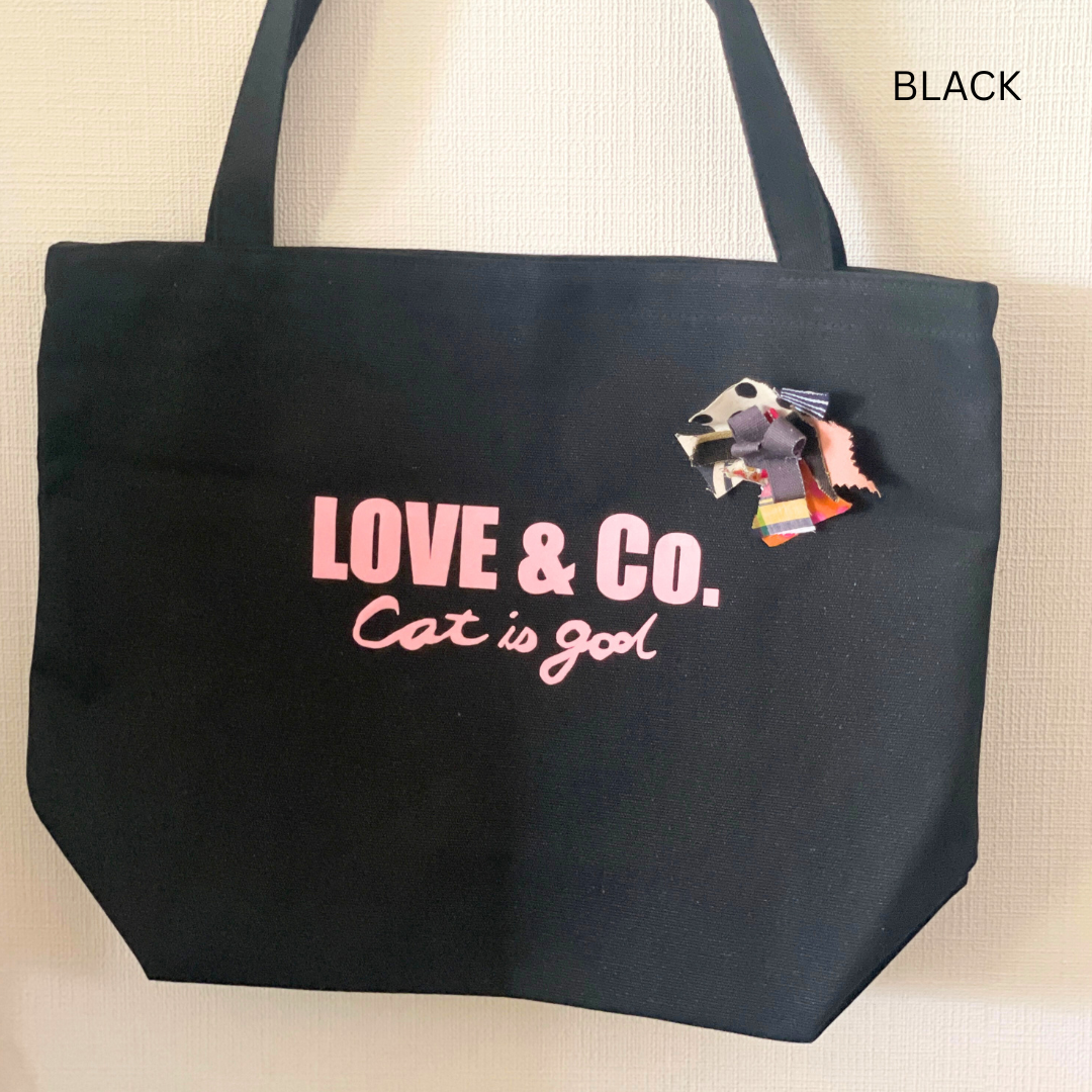 LOVE & Co. BIG TOTE cat is god (グチャフラワーブローチ付き）