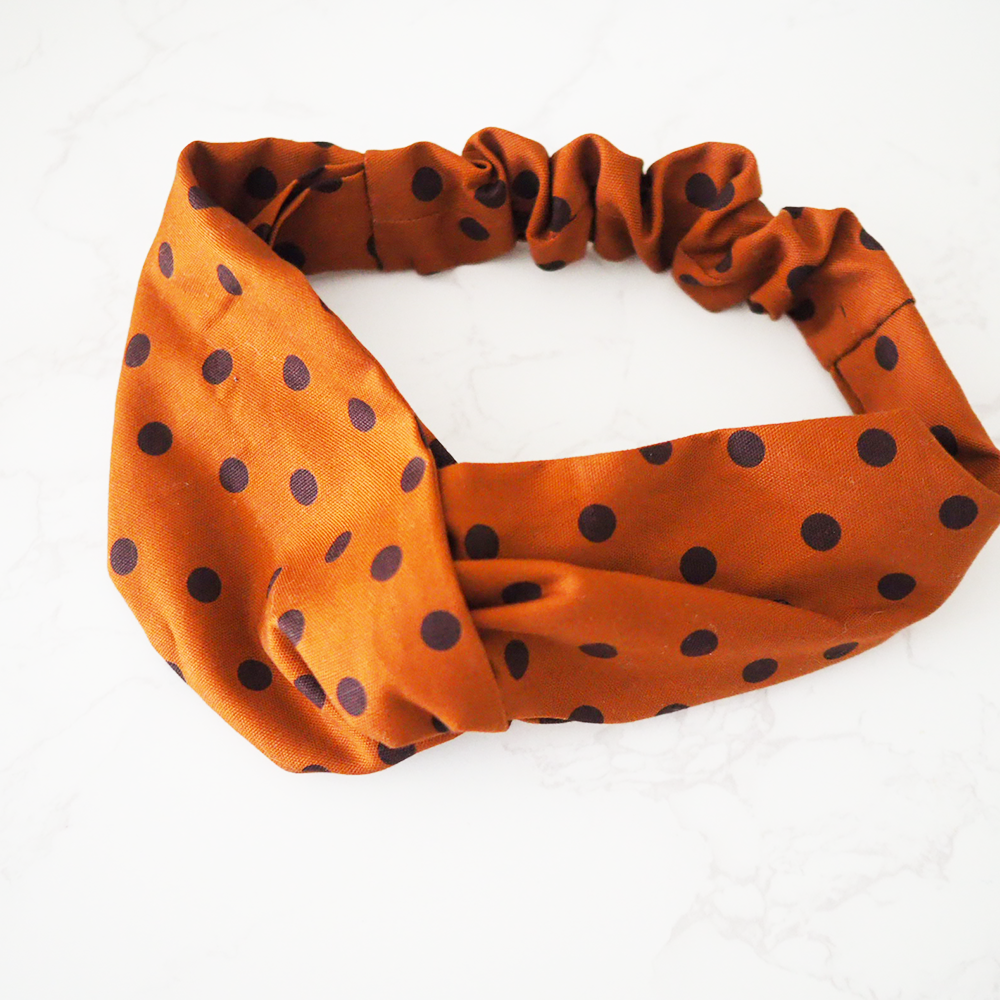 ケイコヤマシタのヘアバンド ラブコCATの台紙付き