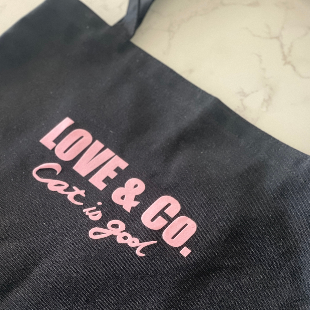 LOVE & Co. BIG TOTE cat is god (グチャフラワーブローチ付き）
