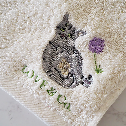 スカビーママンの刺繍のオーガニックコットンミニタオル