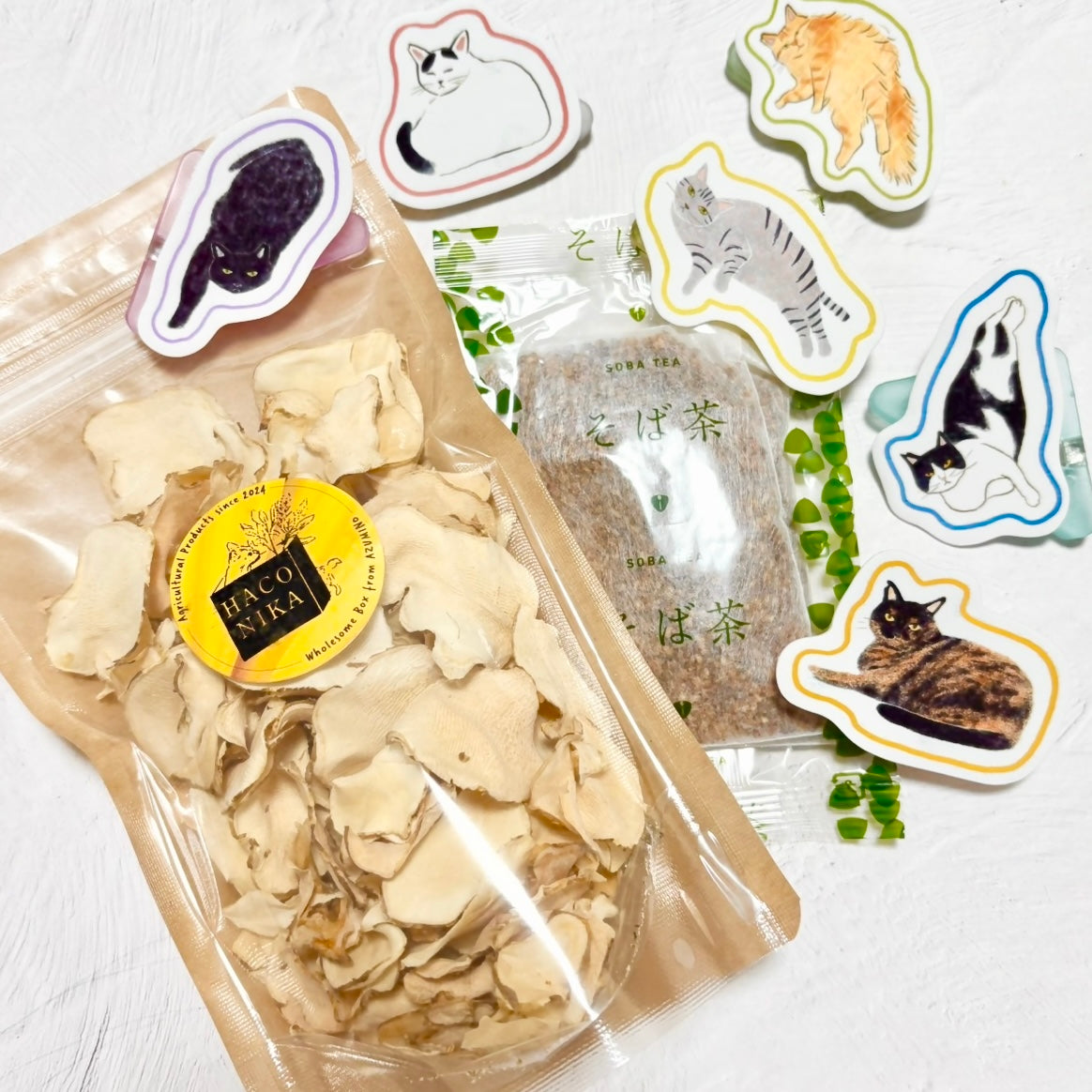 Haconikaのロースト菊芋チップス＆ラブコCATSクリップ・そば茶付きゆったりセット