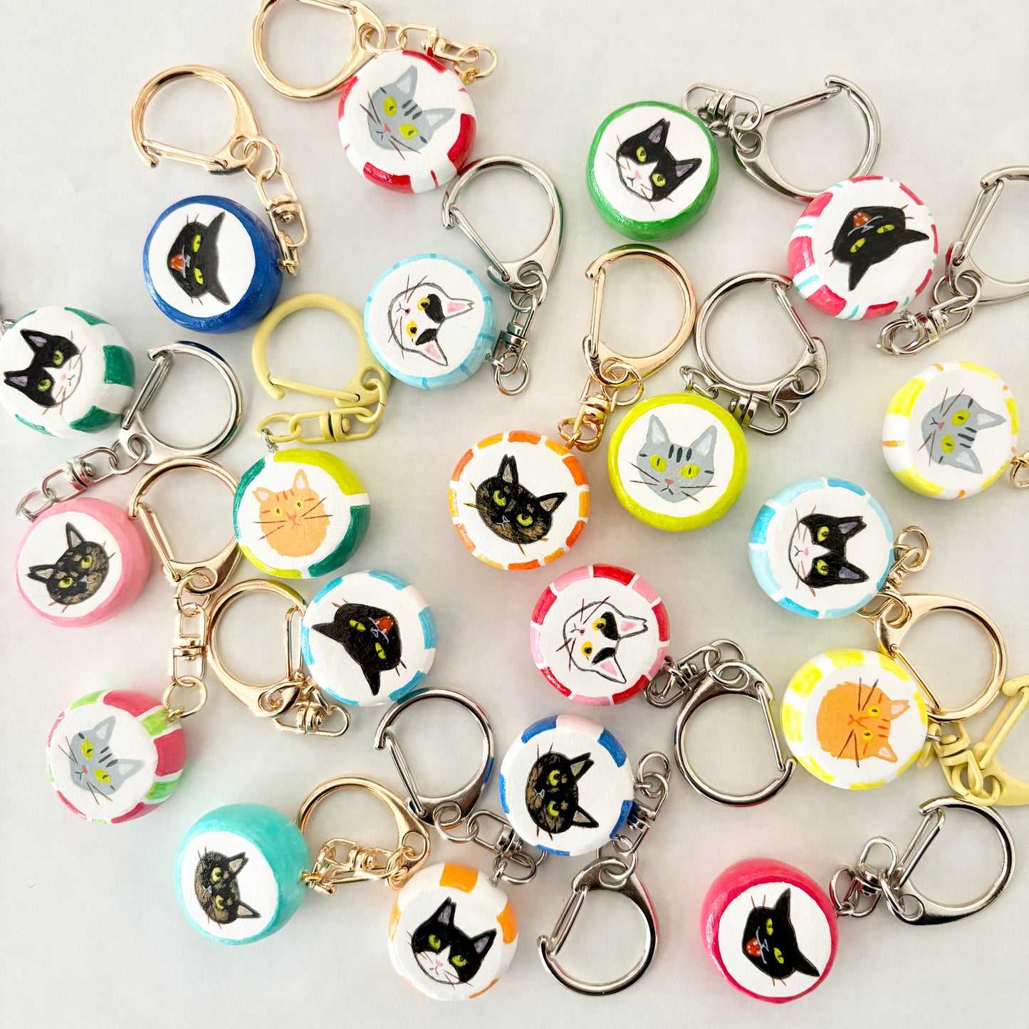 ラブコCATSの金太郎飴風キーホルダー