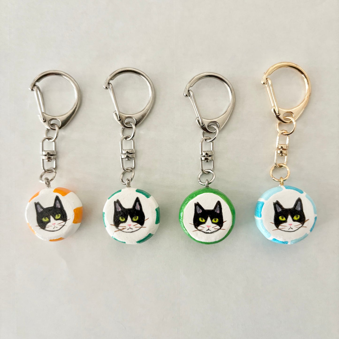 ラブコCATSの金太郎飴風キーホルダー