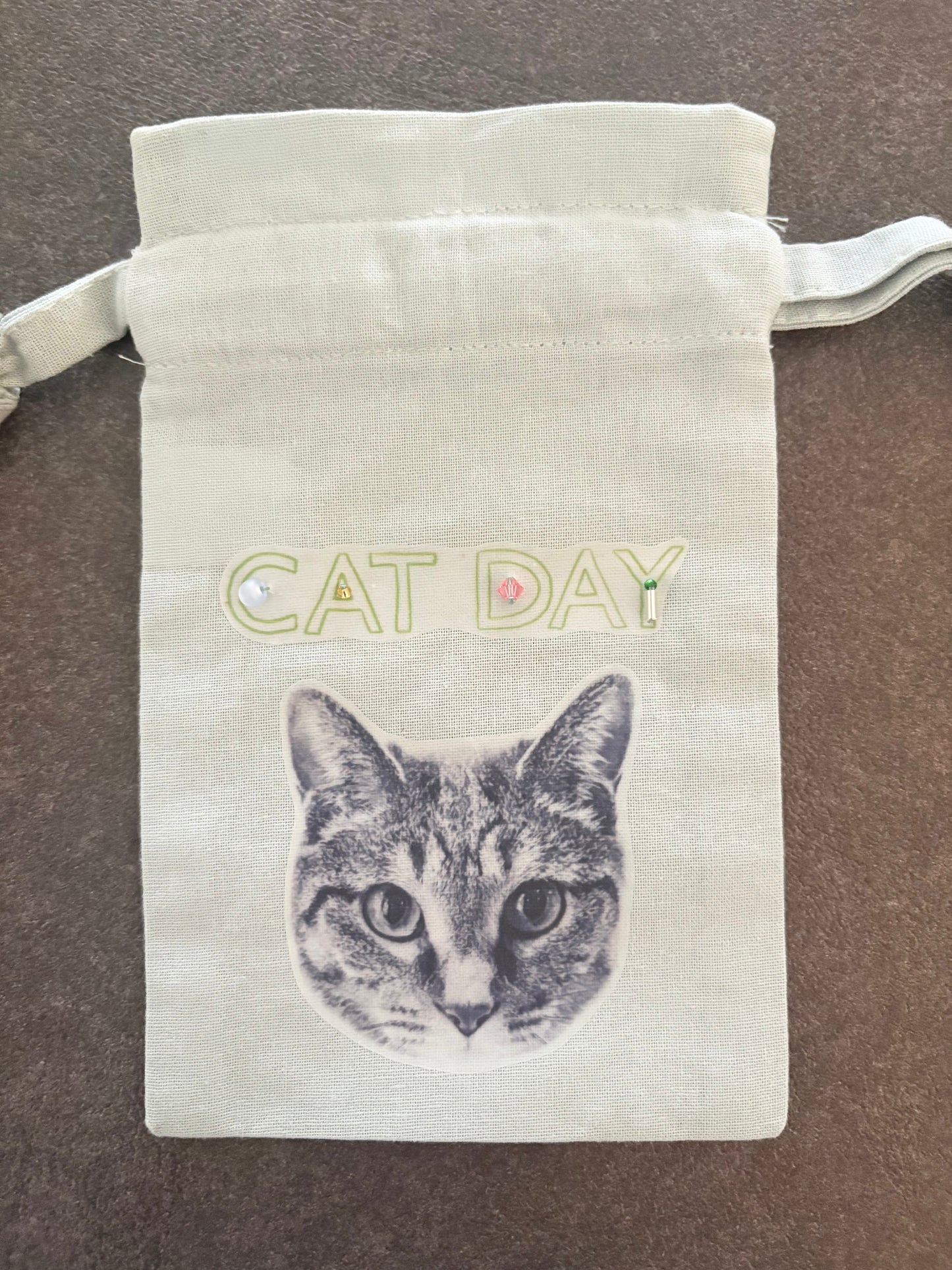 【CAT DAY】そればなさんのクッキーとコーヒー・ビーズ刺繍ミニ巾着セット