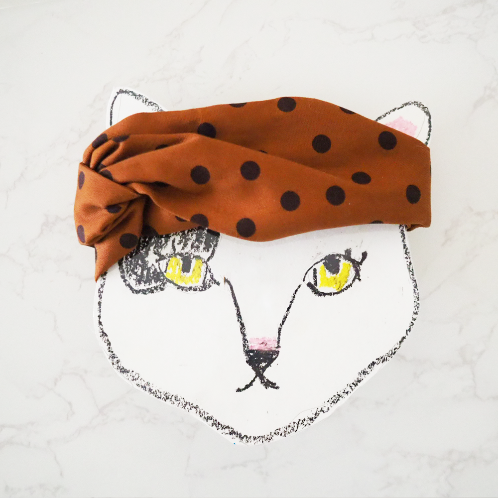 ケイコヤマシタのヘアバンド ラブコCATの台紙付き