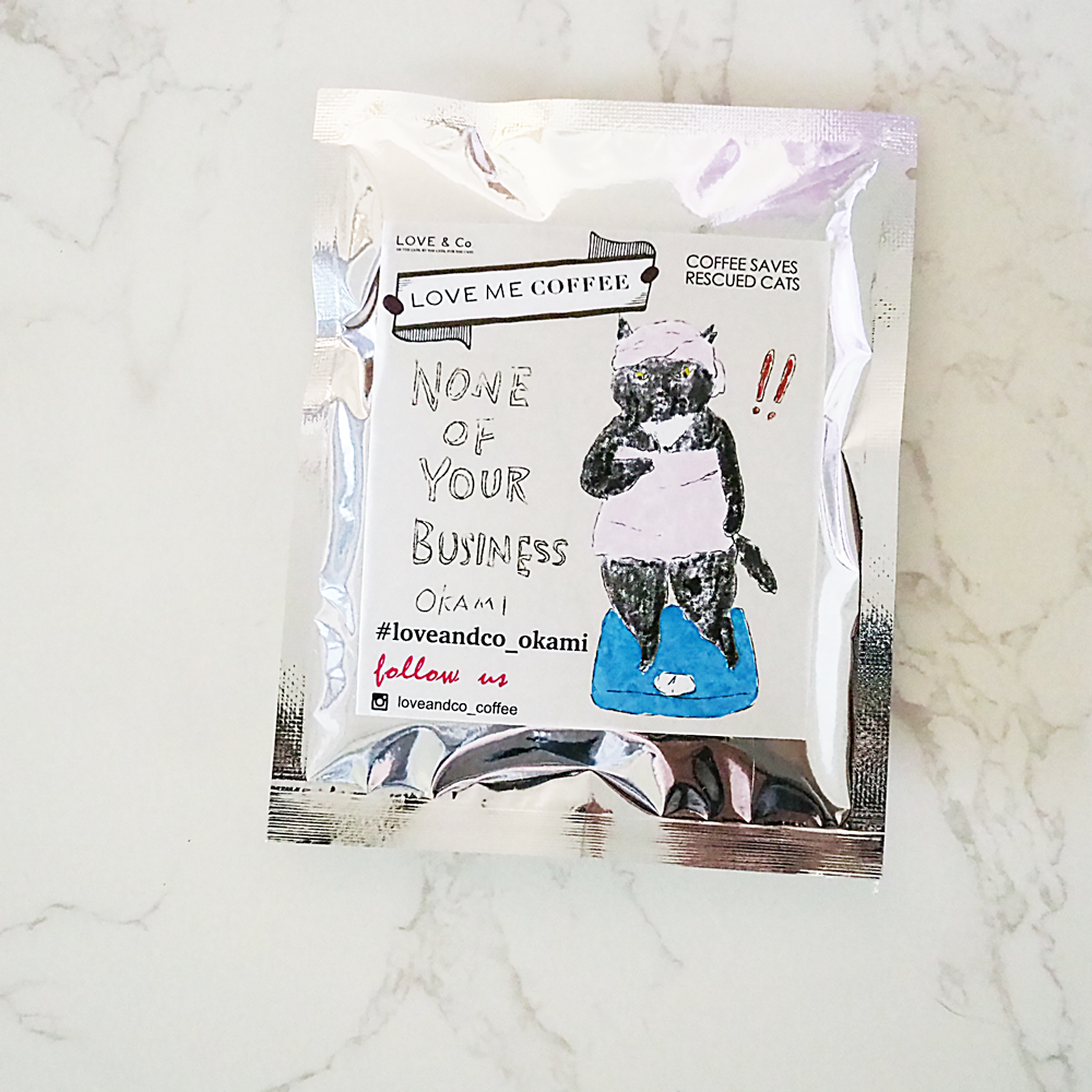 お散歩おかみちゃんのお菓子セット（マスコット付き）