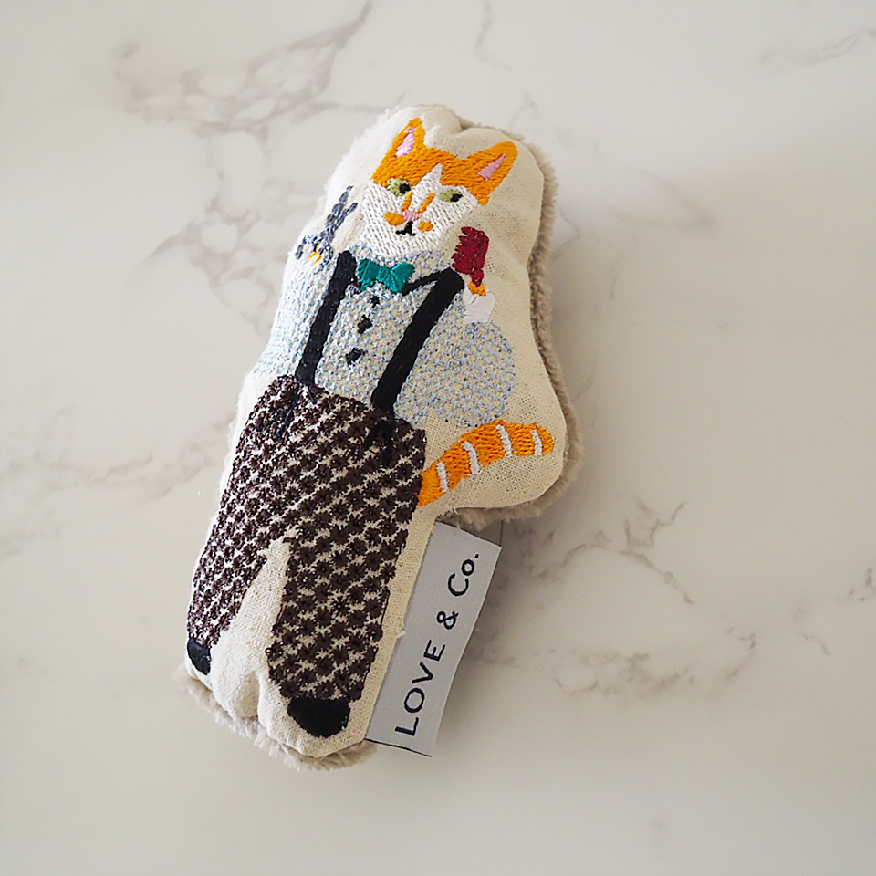 刺繍のラブコCATS ドール  <SMALL>