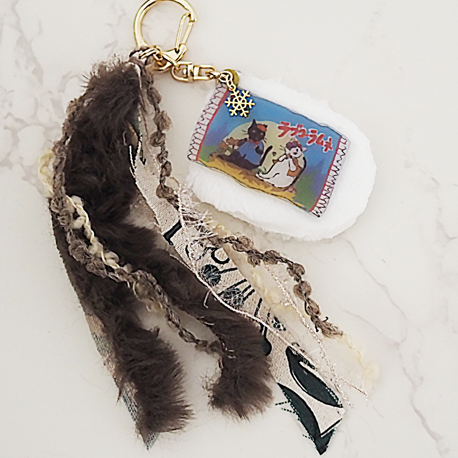 カレンダーイラストのプラ板キーホルダー（全12種）