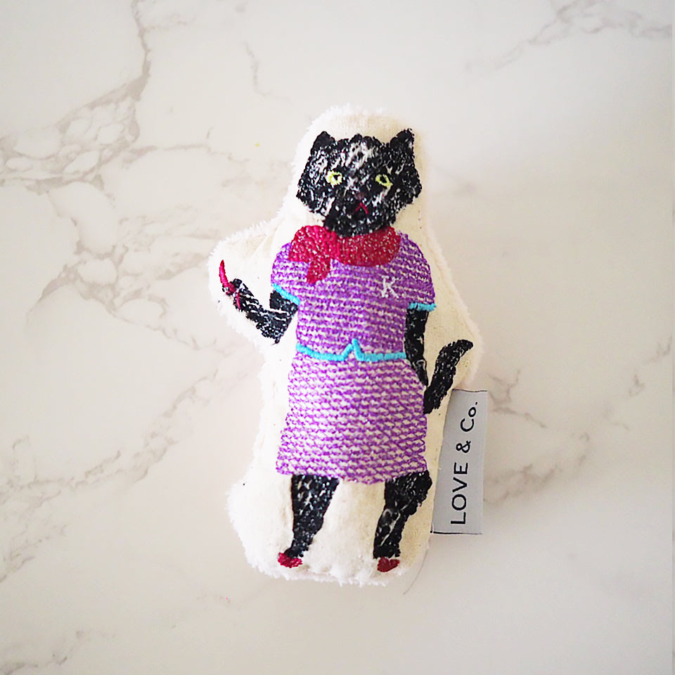 刺繍のラブコCATS ドール  <SMALL>