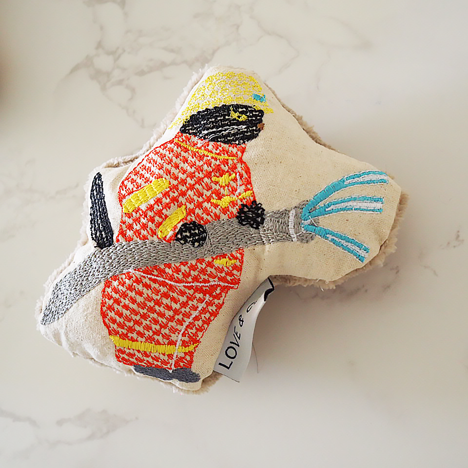 刺繍のラブコCATS ドール  <SMALL>