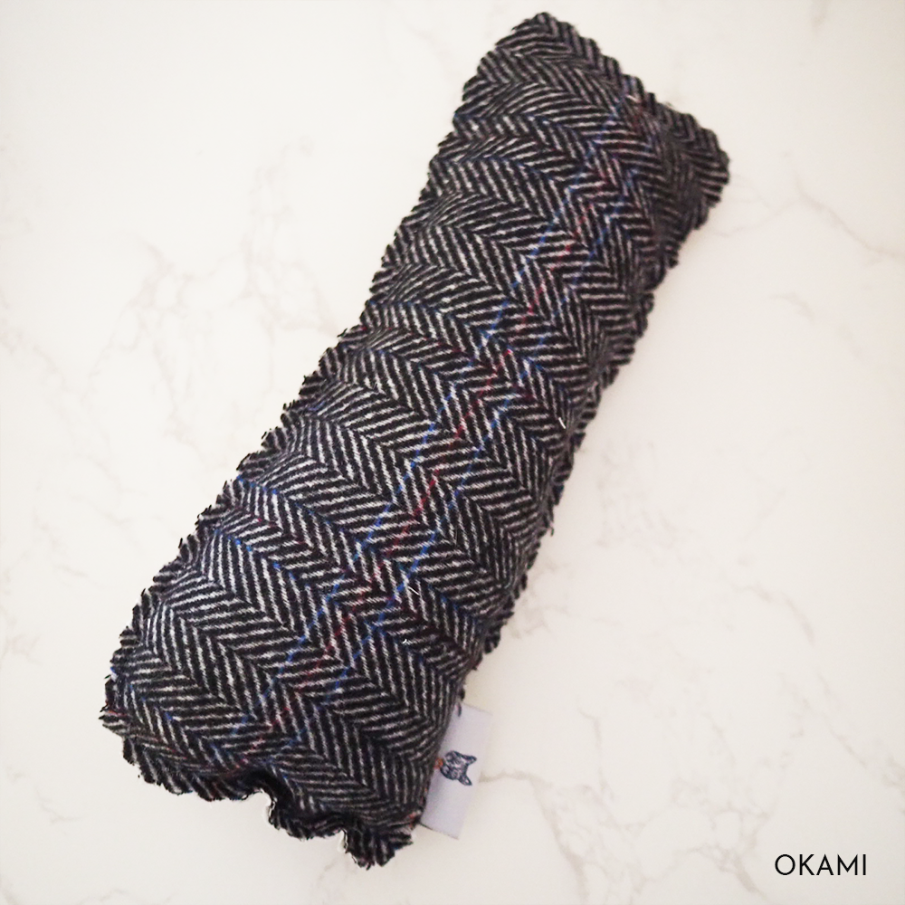 ラブコMART 　ラブコCATSのカレンダークッション (次回使えるお得なクーポン付き）