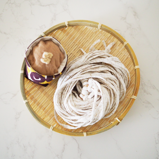 ケイコヤマシタのくるみそば TOYセット（じゃらし＆ケリケリ＋竹ザル）